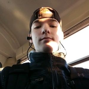 Meet your Posher, Dylan